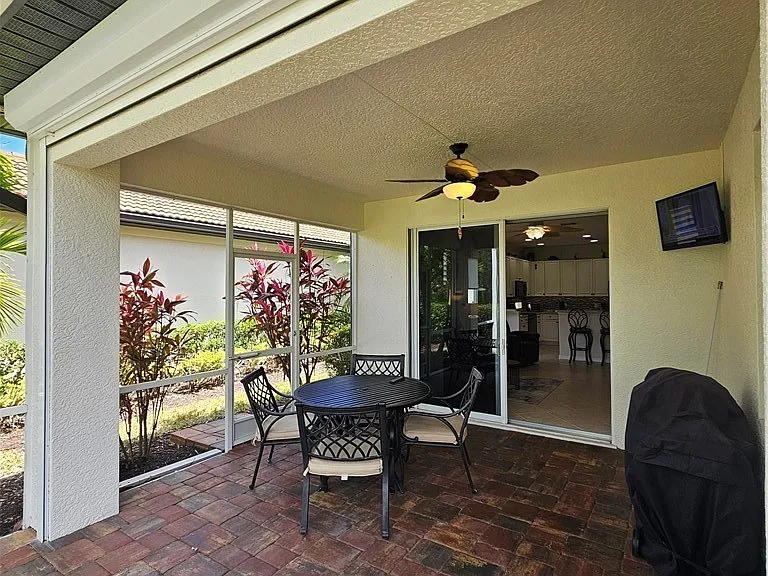 10518 Avila Cir — Photo 9