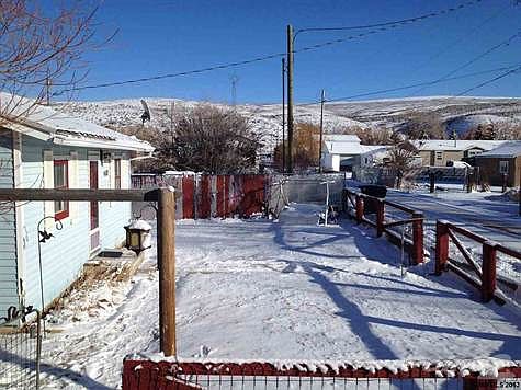 5th image of 408 Aspen Ave