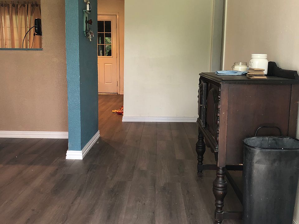 1st image of 723 Cindy Ln