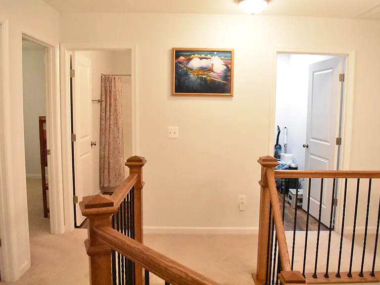526 Monticello Cir — Photo 18