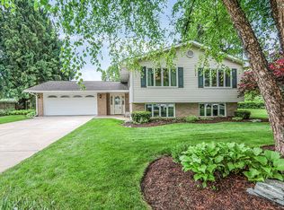 14509 S Maple Ct, Plainfield, IL