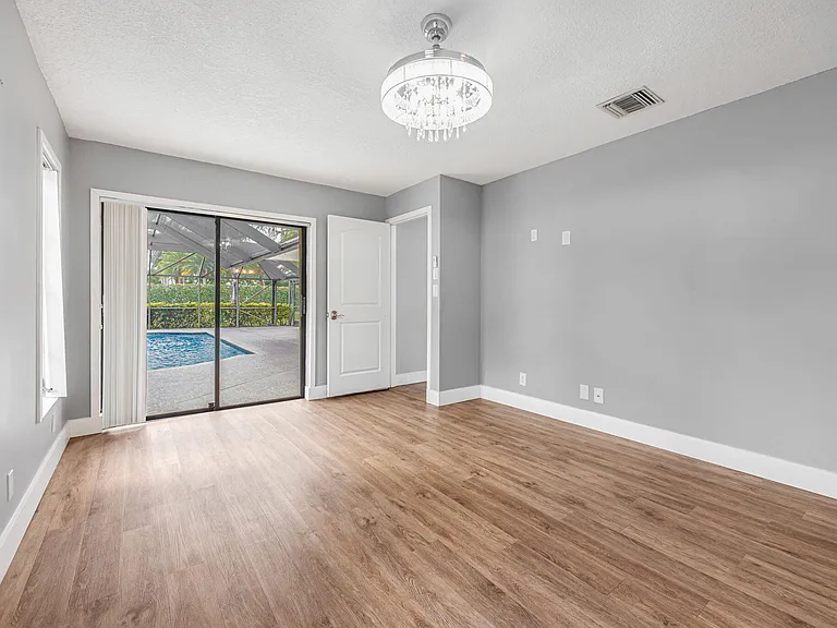 21356 Summertrace Cir — Photo 13