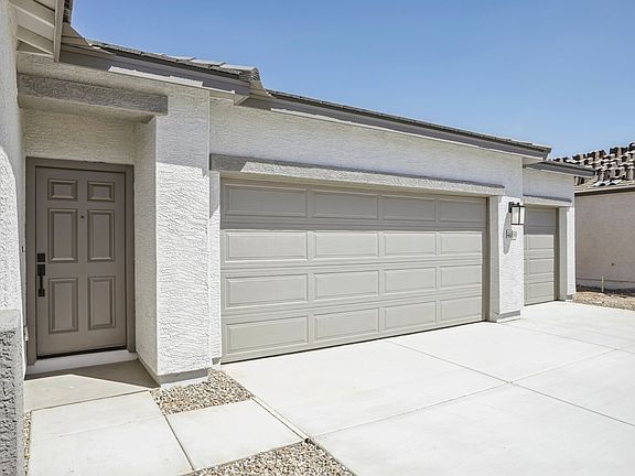 Amarillo Creek - Poppy Interior Image 3