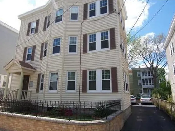 66 Brock St, Boston, MA