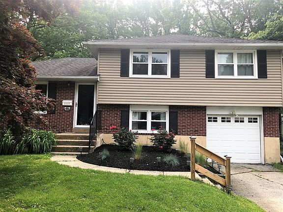 2nd image of 1018 Sedwick Dr