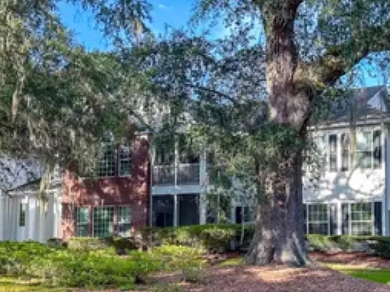147 Golfview Ln #A — Photo 1