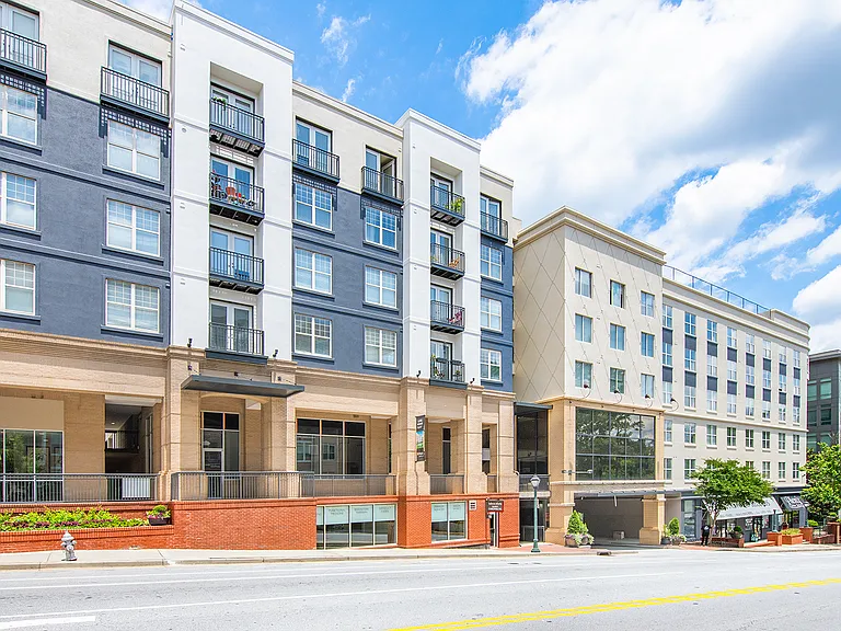 MAA Buckhead — Photo 31