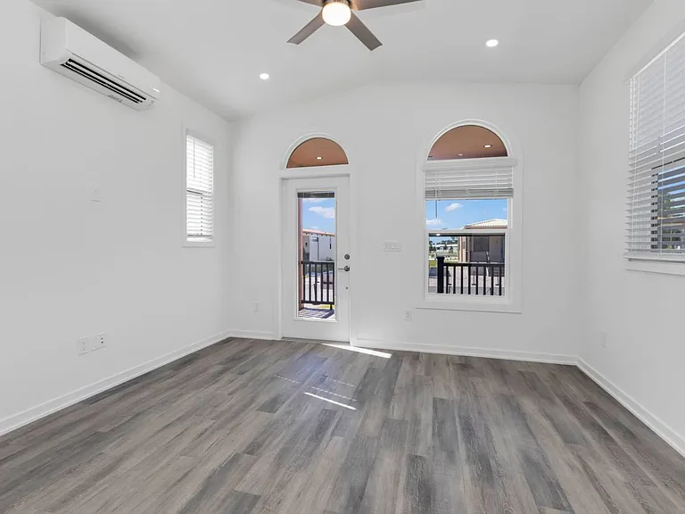 6165 Talon Bay Dr #77 — Photo 11