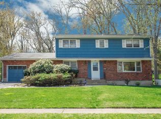 129 Lombardi Rd, Pearl River, NY 10965