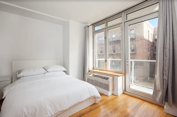 Rented by REAL New York | media 35