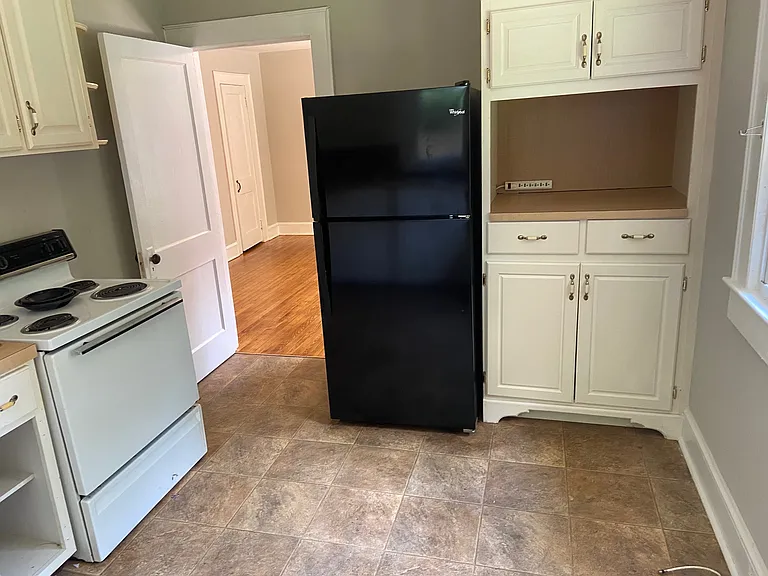 120 Freeze Ave NW — Photo 8