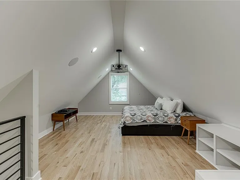 75 Cherry St — Photo 50