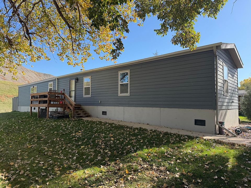 1st image of 809 S 1st St