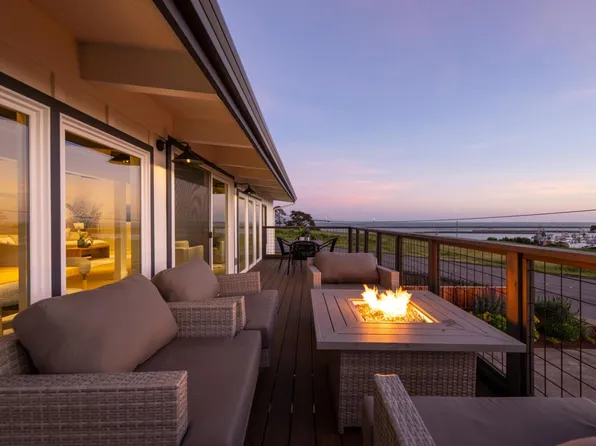 355 Avenue Alhambra, El Granada, CA 94018