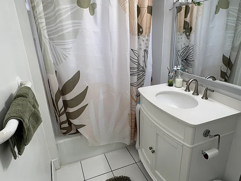 18 Winthrop Ave #1 — Photo 4