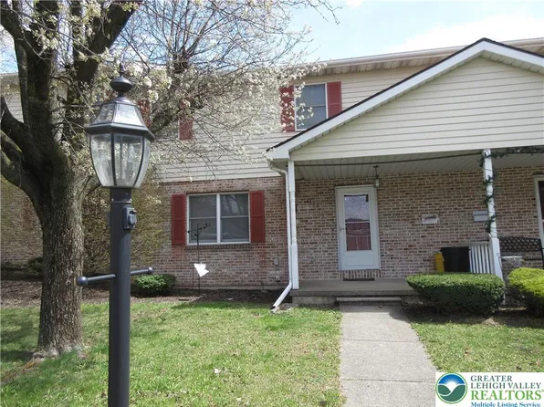 315 N Broadway, Wind Gap, PA 18091