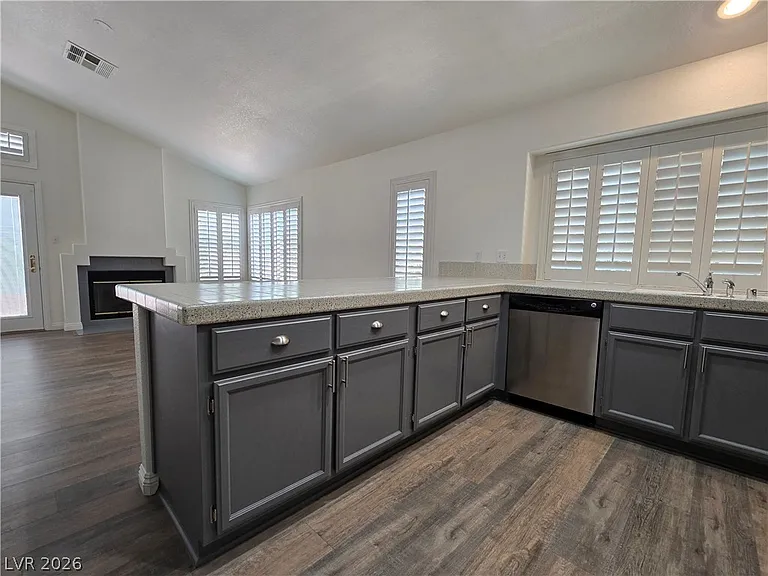 1909 Scenic Sunrise Dr — Photo 9