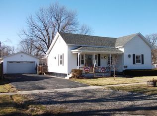 203 S Barr St, Centralia, MO 65240