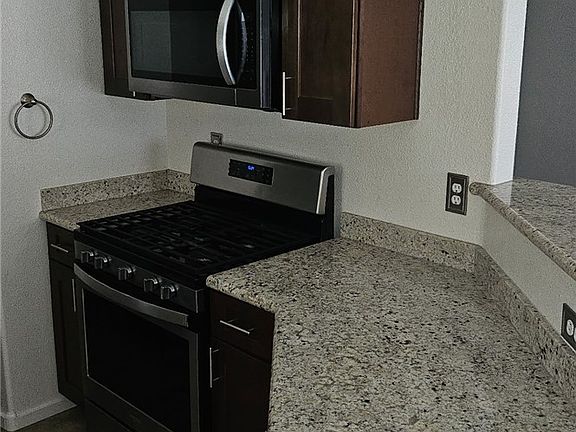 3rd image of 6480 Annie Oakley Dr Unit 423