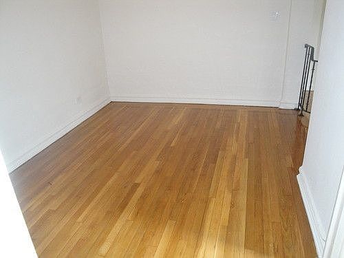 2nd image of 709 Gerard Ave