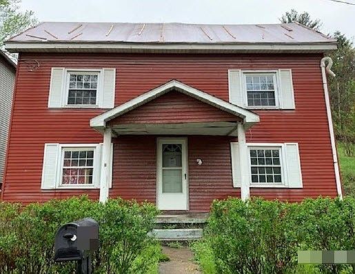 1st image of 373 Smithfield St