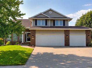 7158 Aspen Dr, West Des Moines, IA 50266