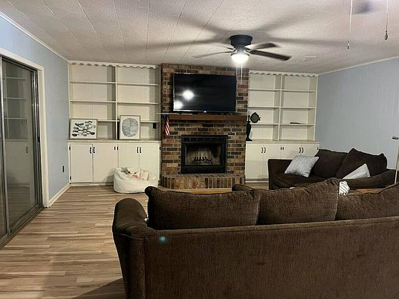2nd image of 79 Hideaway Dr