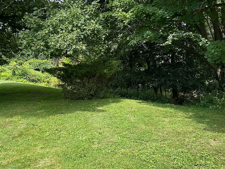 100-42A Midland Hts — Photo 11