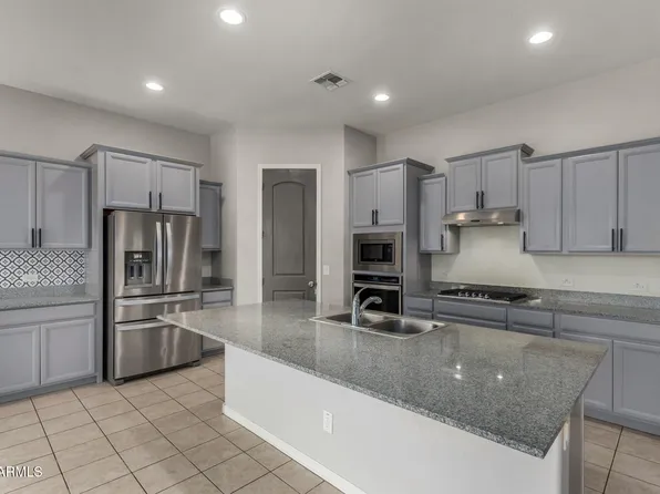 18941 W OREGON Avenue, Litchfield Park, AZ 85340