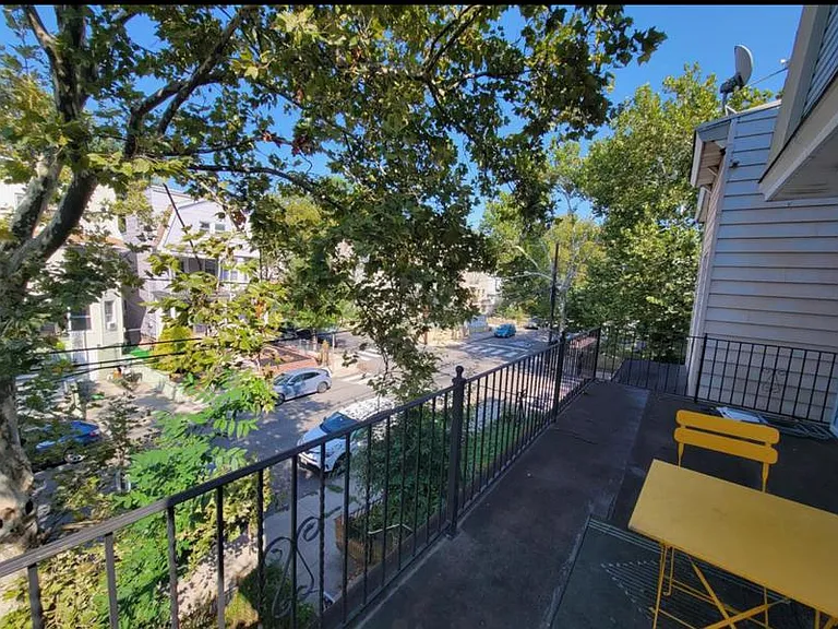 Gautier Ave — Photo 10