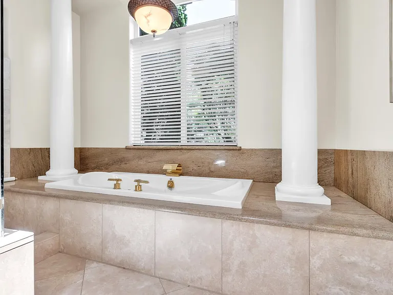 5237 Sunridge Dr — Photo 35