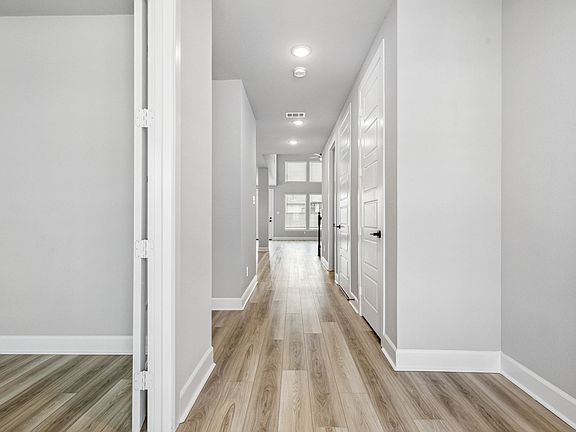 3rd image of 2236 Lazy Dog Ln
