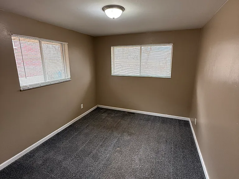 10124 Douglas Ct #10124 — Photo 4