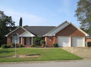 2 Beaufain Dr, Sumter, SC 29150