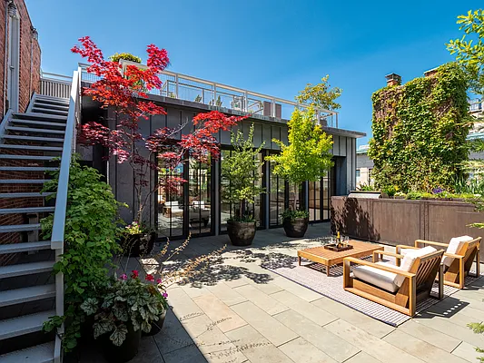 Sold by Douglas Elliman | media 25