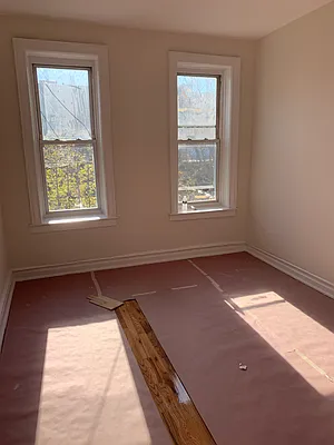 Rented by Commercial Acquisitions Inc. | media 27