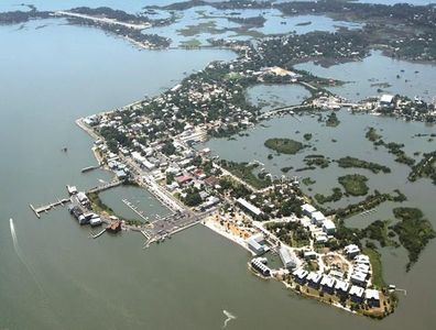 11 Old Mill Dr, CEDAR KEY, FL, 32625