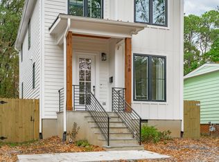 711B Hugo St, Durham, NC 27704