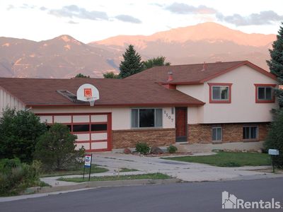 1107 Stanton St, Colorado Springs, CO, 80907