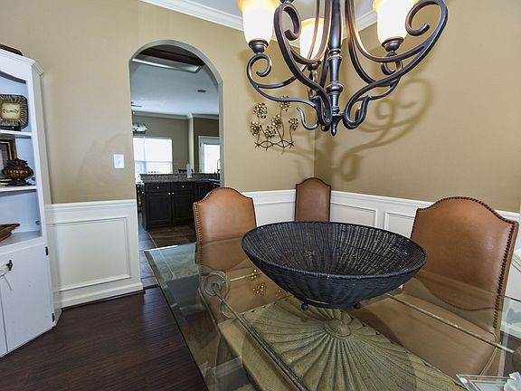 Formal Dining Room. Archways