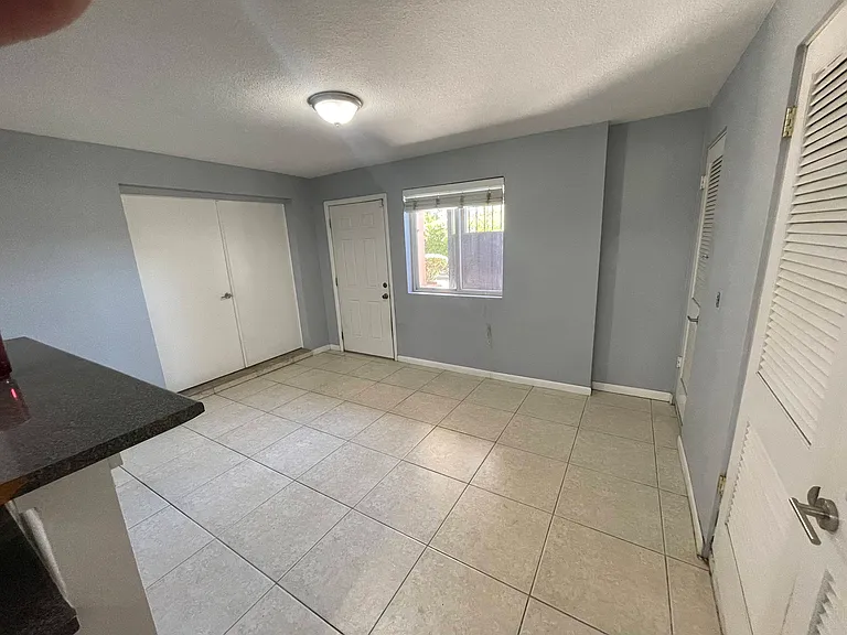 2 W Northern Ave #5 — Photo 24