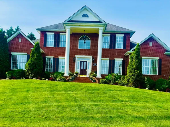 1109 Broughton Ct, Morristown, TN 37814