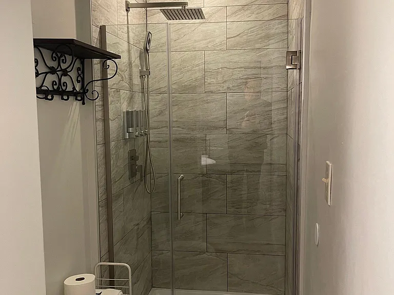 927 N Calvert St #1F — Photo 2