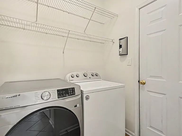 9231 Mitchell Glen Dr — Photo 9