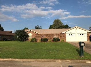 112 Gawf Ln, Muskogee, OK 74403