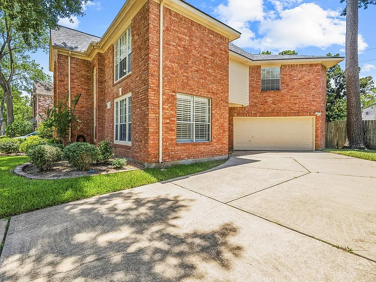 531 W North Hill Dr — Photo 3