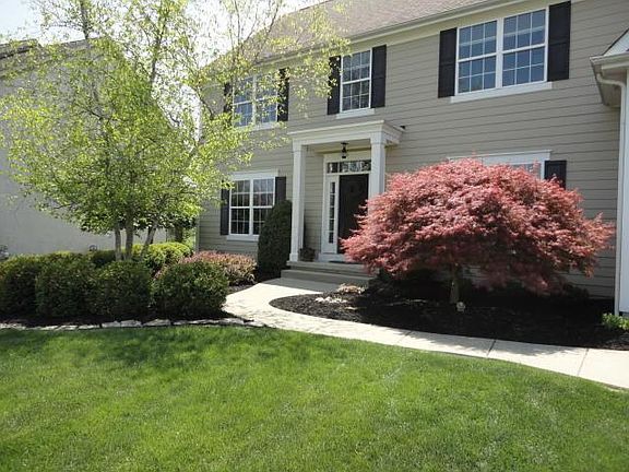 3rd image of 7645 Park Bend Dr