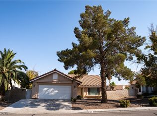 1217 Red Hollow Dr, North Las Vegas, NV 89031