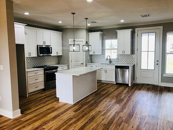 open concept kitchen dining