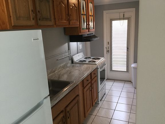 5th image of 6633 48th Ave N APT 3